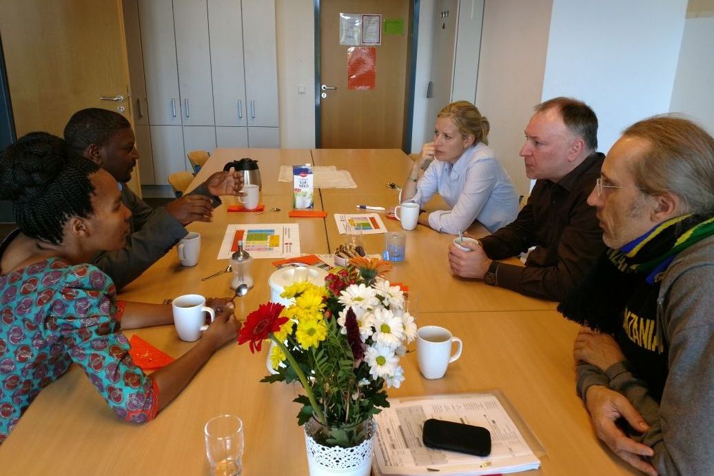 2017 Gegenbesuch Gespräche An Der Oberschule